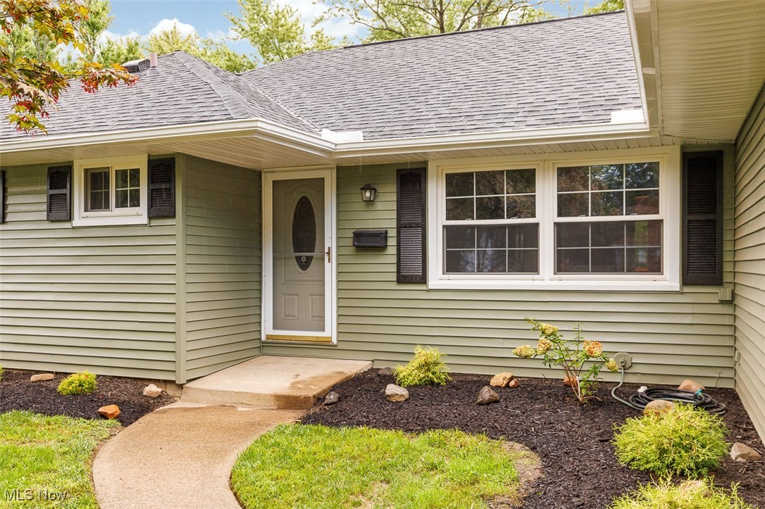 4595 Canterbury Road