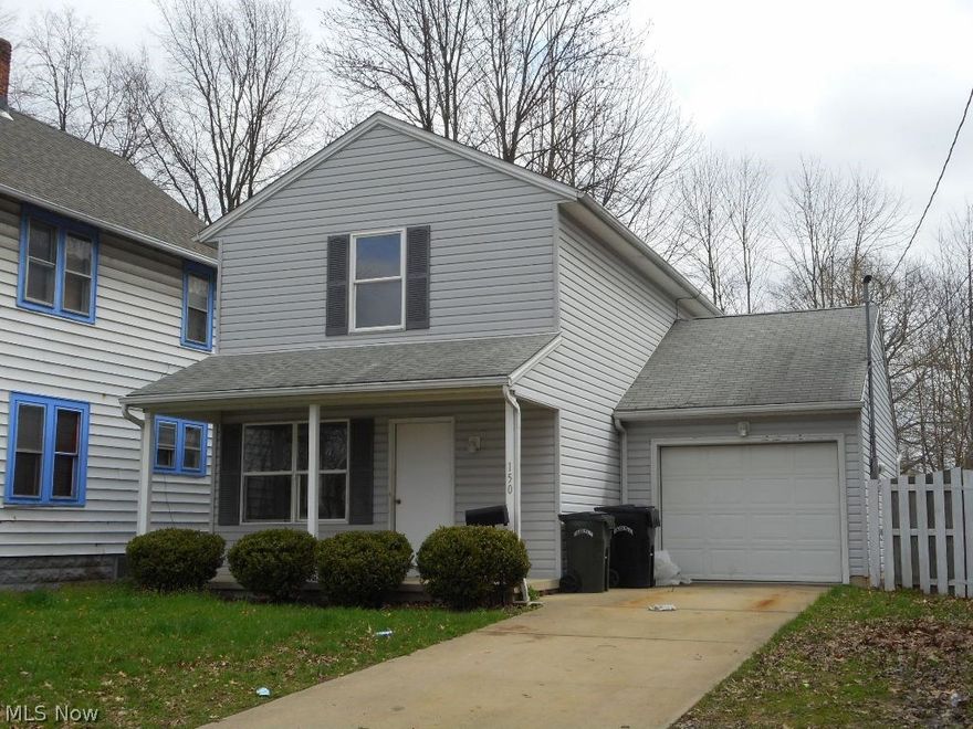 Nice 3 bedroom, 1.5 bath colonial built in 2003. Home features a large eat-in kitchen, 1st floor laundry room, large master bedroom with dual closets, gas heat and central air conditioning. New carpet throughout. Immediate occupancy!