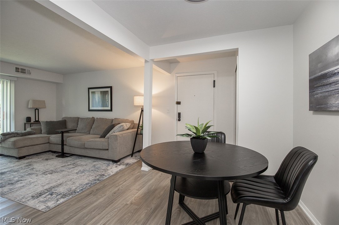 8507 N Akins 102