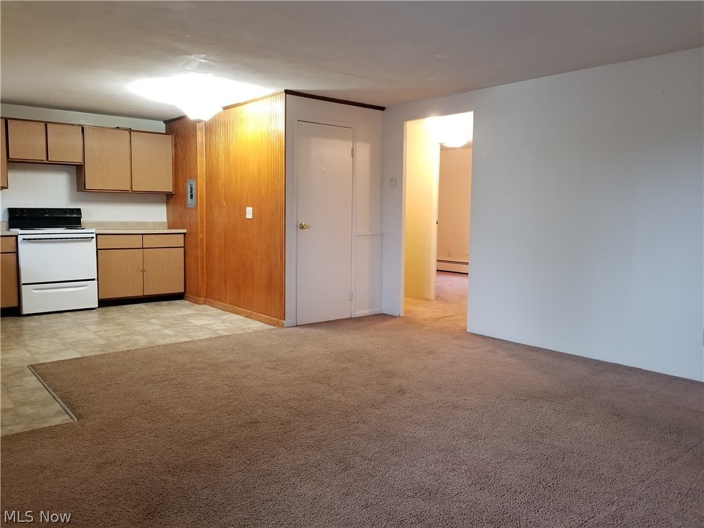 Lancaster Estates - Residential Lease