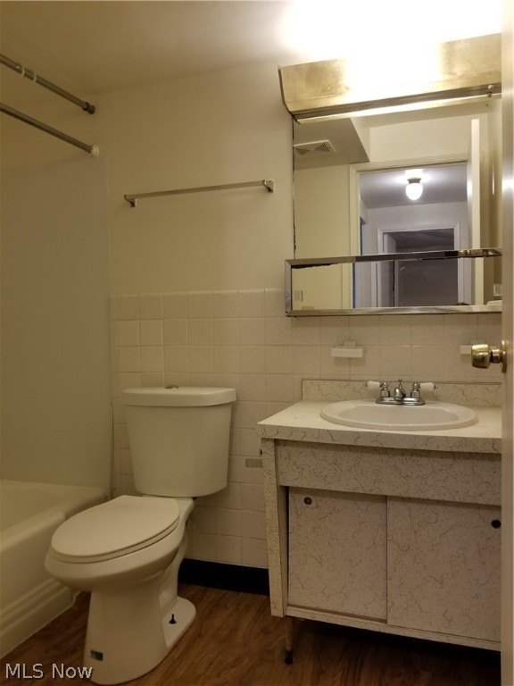Lancaster Estates - Residential Lease