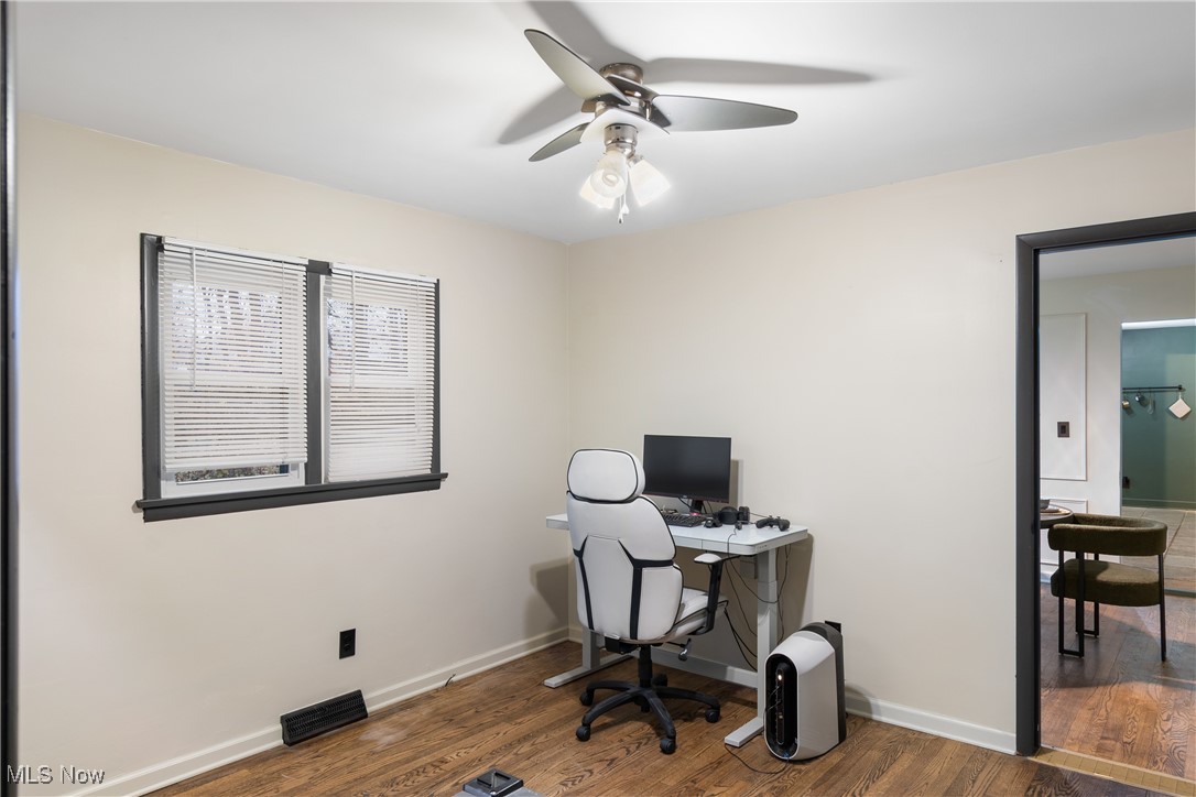 Paradise Park - Residential