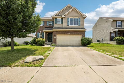Homes For Sale - 5028 Dayflower Drive<br/> Miami County, Tipp City, OH 45371