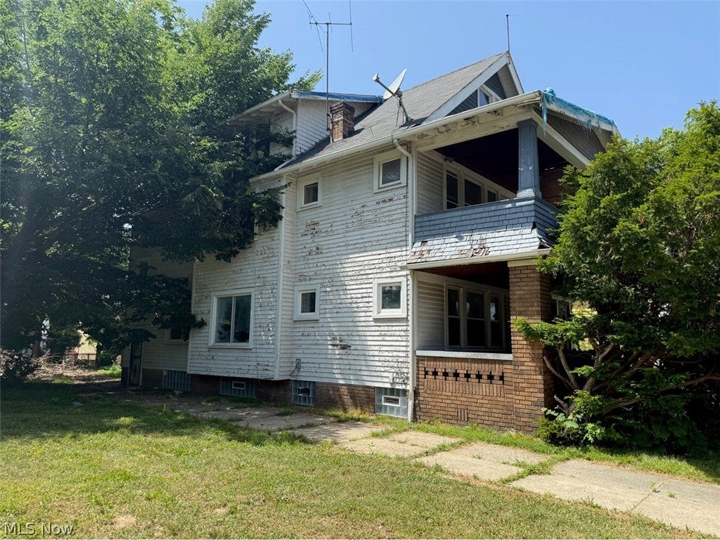 1248 E 137th Street