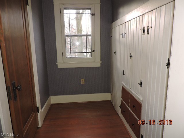 Ewing Realty Co - Residential