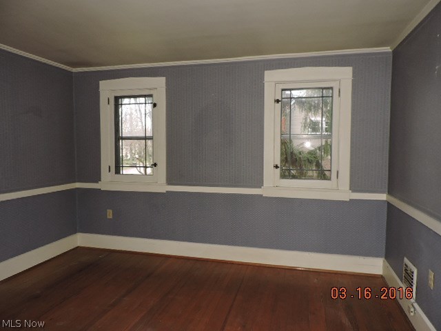 Ewing Realty Co - Residential