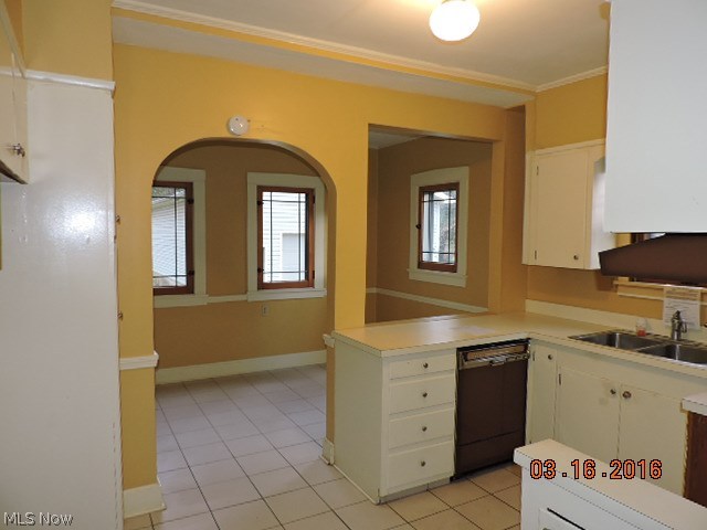 Ewing Realty Co - Residential