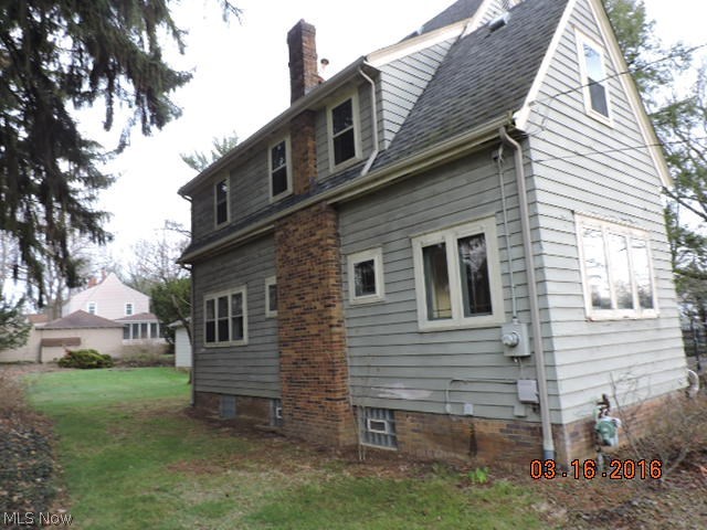 Ewing Realty Co - Residential