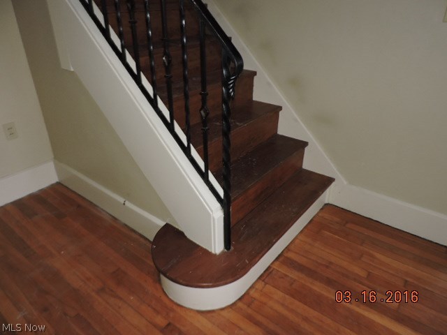 Ewing Realty Co - Residential