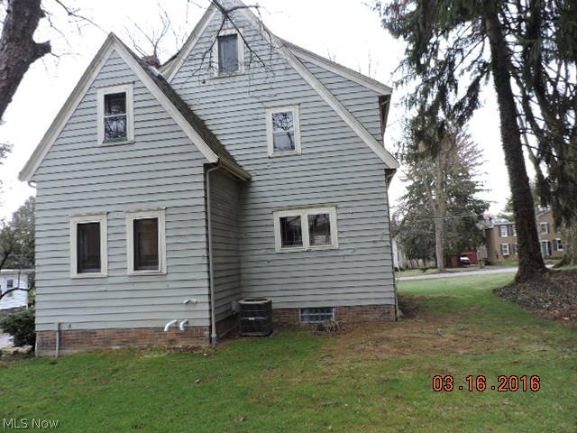 Ewing Realty Co - Residential