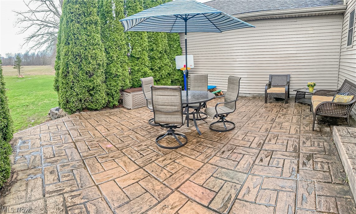 Connecticut Western Reserve - Residential