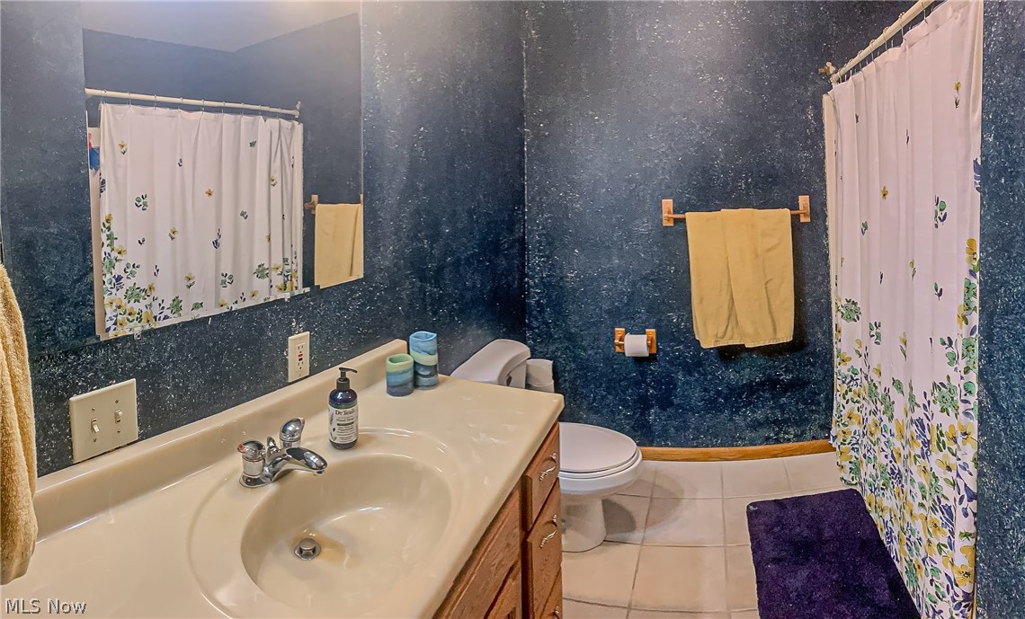 Connecticut Western Reserve - Residential