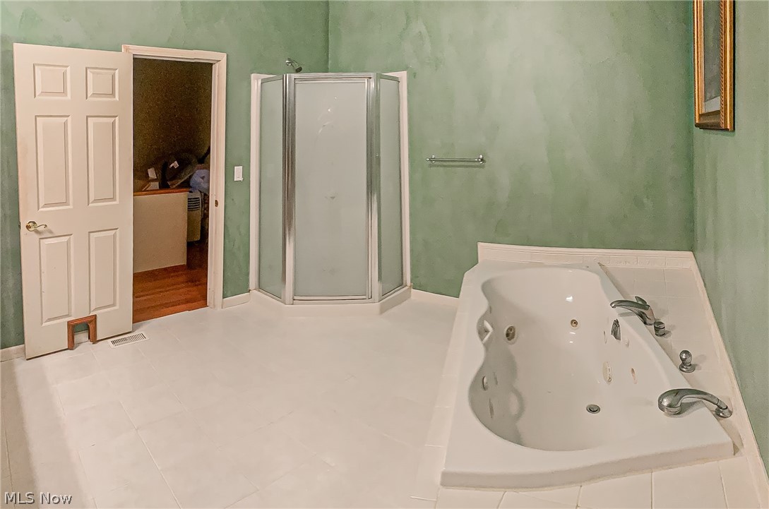 Connecticut Western Reserve - Residential