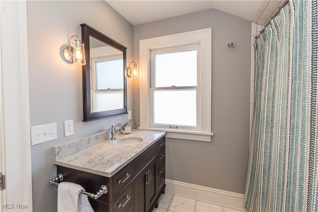 1577 Maple Road, Cleveland Heights, Ohio image 17