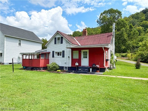 A Hanna HomeFinder account is required to view this listing.