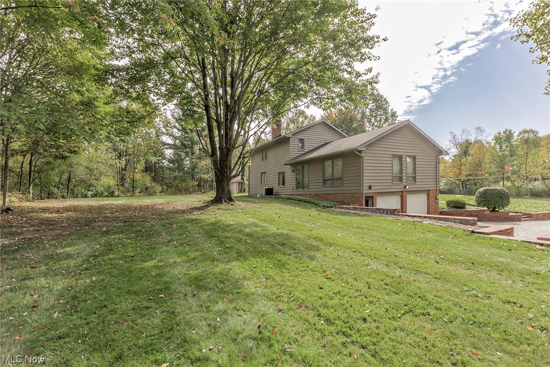 Ainsworth Country Estates Inc - Residential