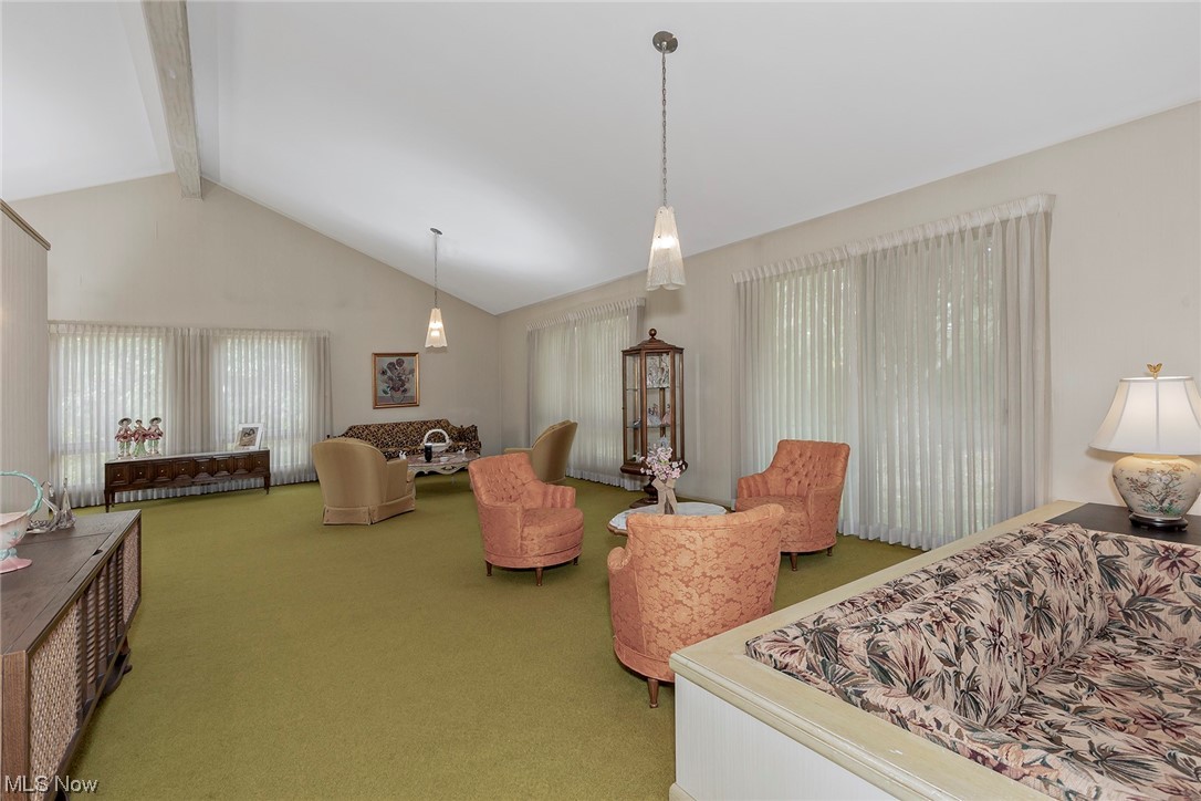 Ainsworth Country Estates Inc - Residential