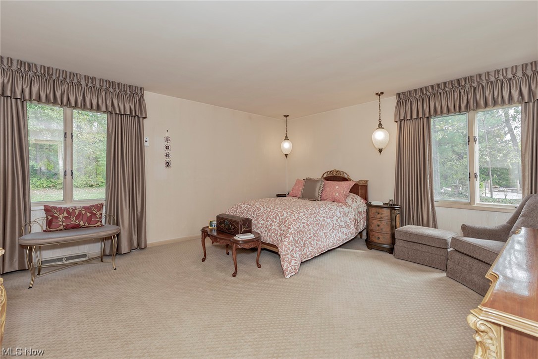 Ainsworth Country Estates Inc - Residential