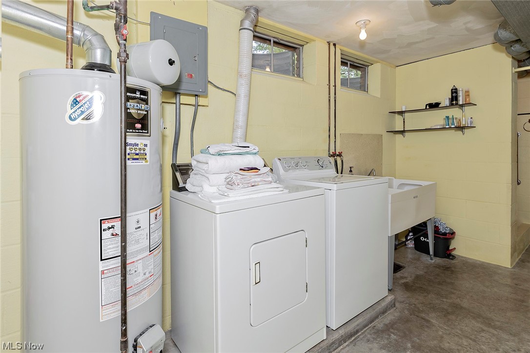 Ainsworth Country Estates Inc - Residential