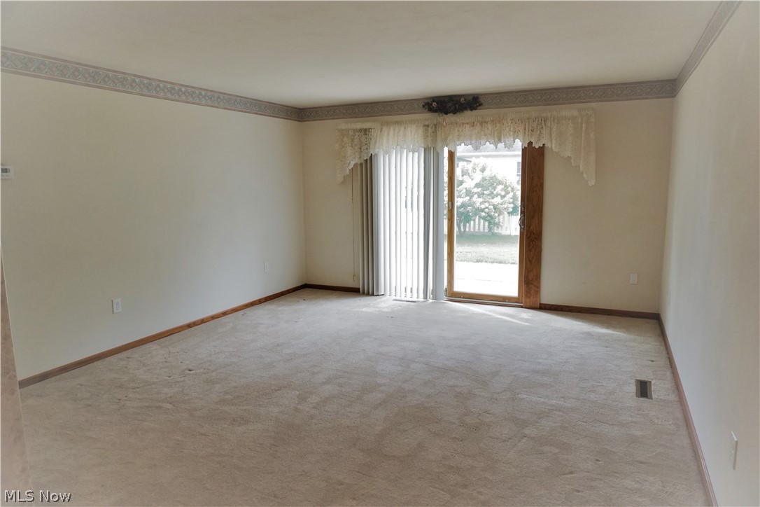 Spring Vly Estates - Residential