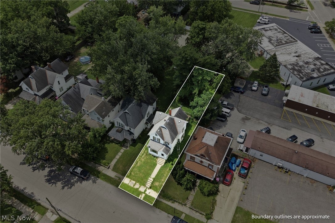 104 Vennum Avenue