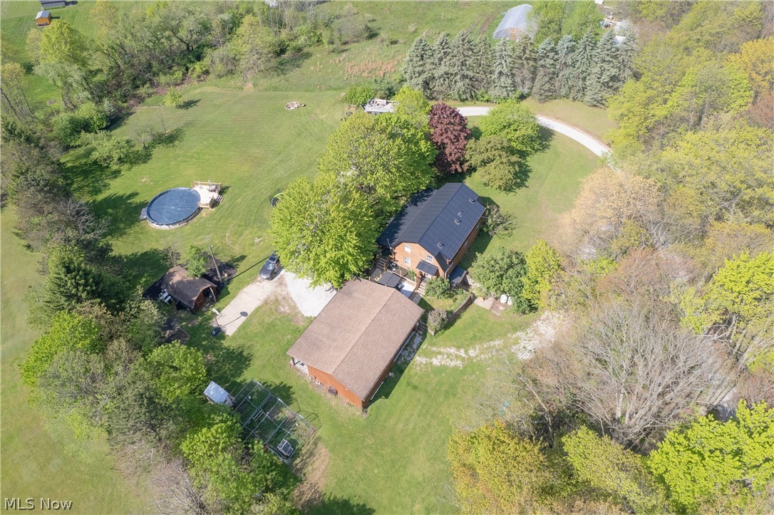 BROWNS ADD TO SHERMAN WOOD ESTS LOT 5 - Residential