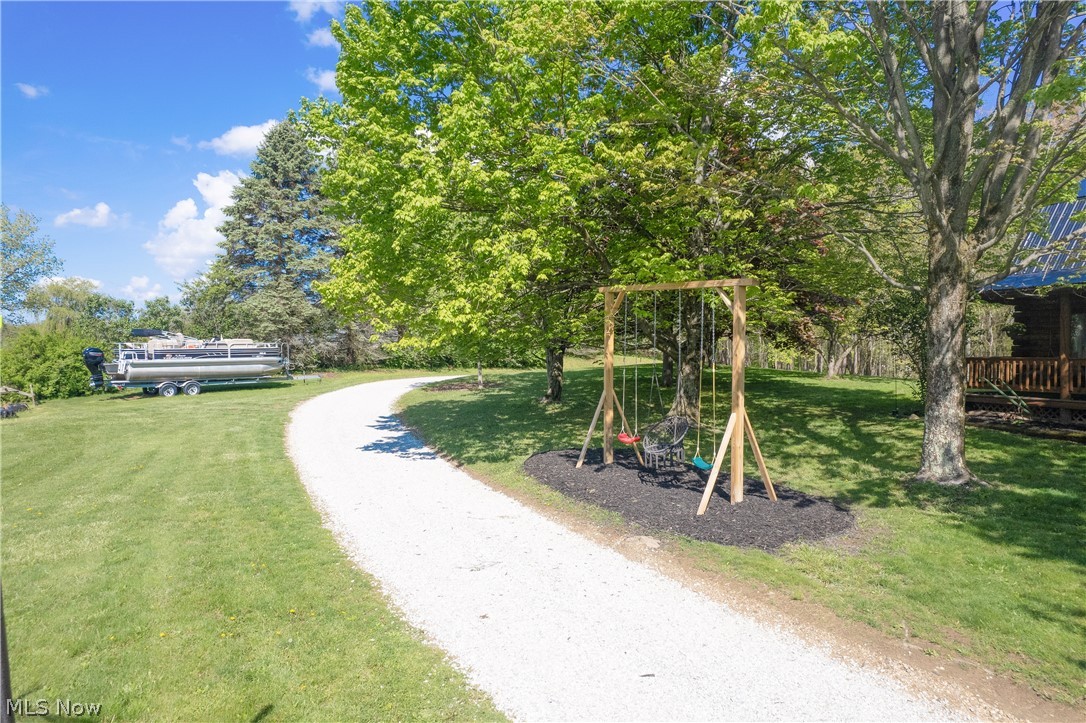 BROWNS ADD TO SHERMAN WOOD ESTS LOT 5 - Residential