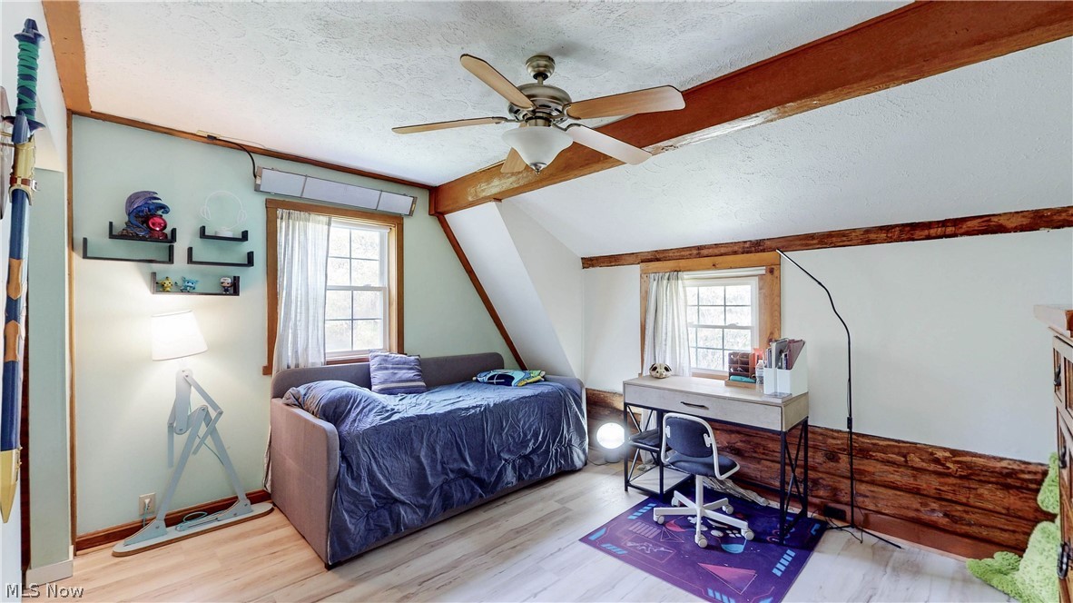 BROWNS ADD TO SHERMAN WOOD ESTS LOT 5 - Residential