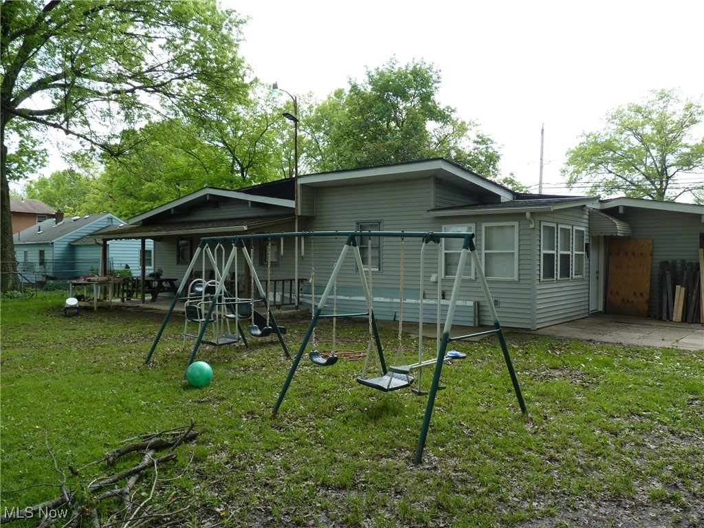 3101 Hadley Avenue, Youngstown, Ohio image 7