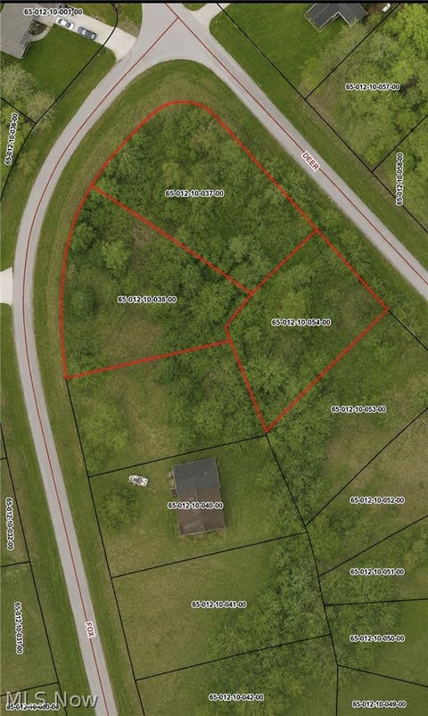 Photo of VL Fox Run Circle, Roaming Shores, OH 44084 (MLS # 5221500)