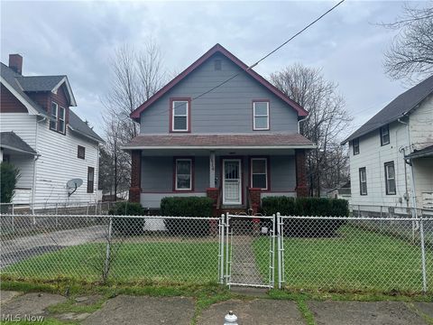 Homes For Sale - 10914 Oliver Road<br/> Cuyahoga County, Cleveland, OH 44111