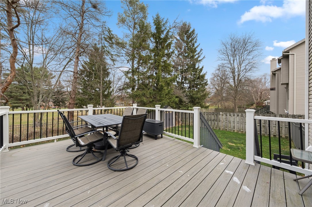 14636 Walking Stick Way, Strongsville, Ohio image 31