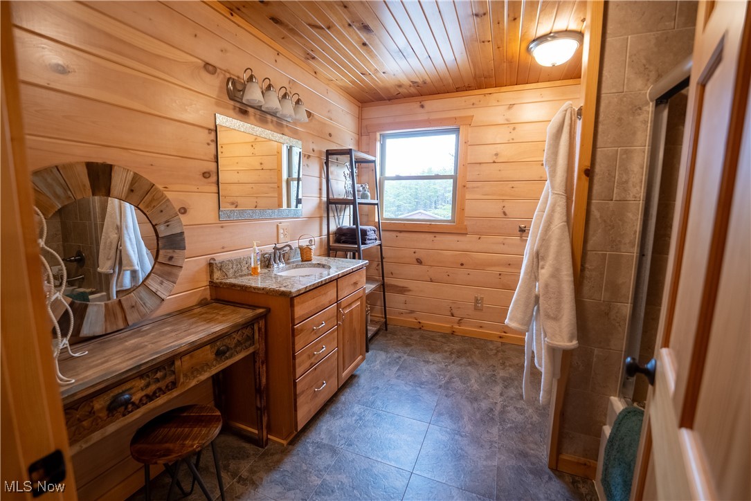 13011 Claysville Rd Rd, New Concord, Ohio image 17