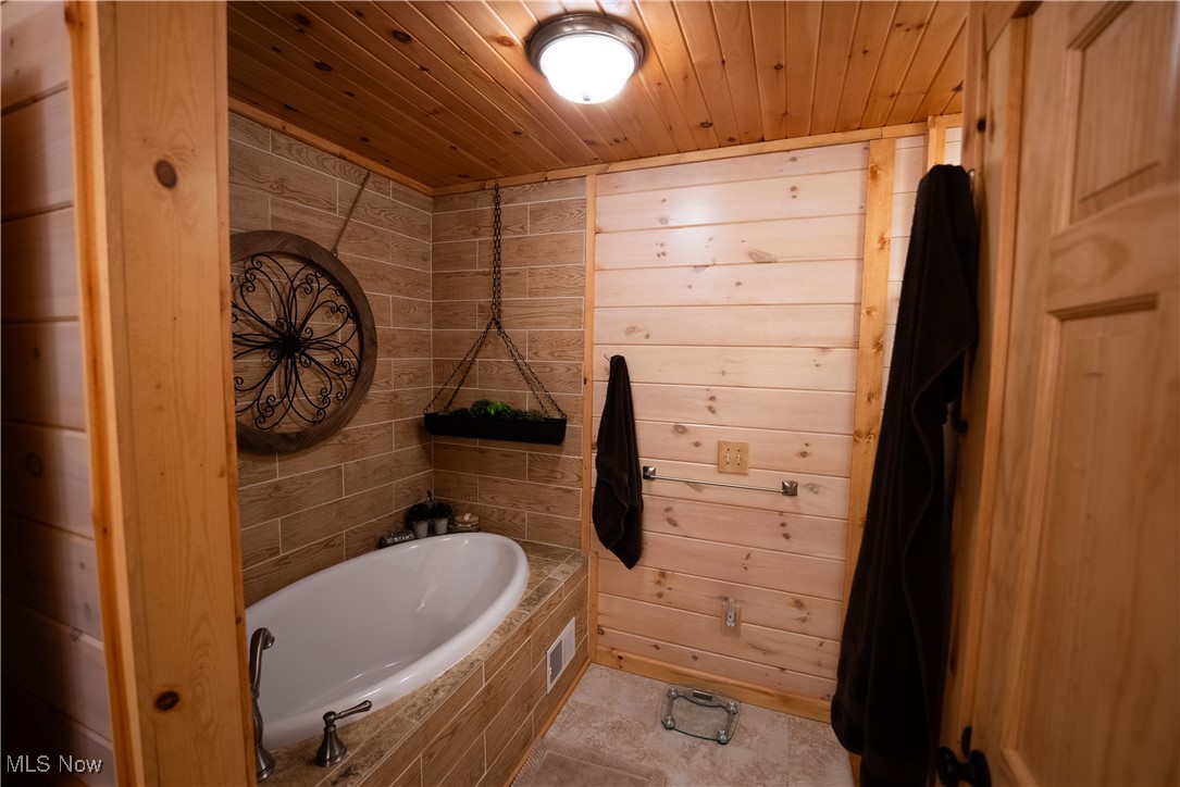 13011 Claysville Rd Rd, New Concord, Ohio image 16