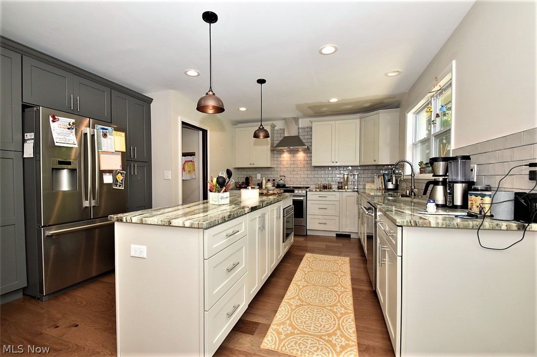 Fairmount Cedar Acres - Residential