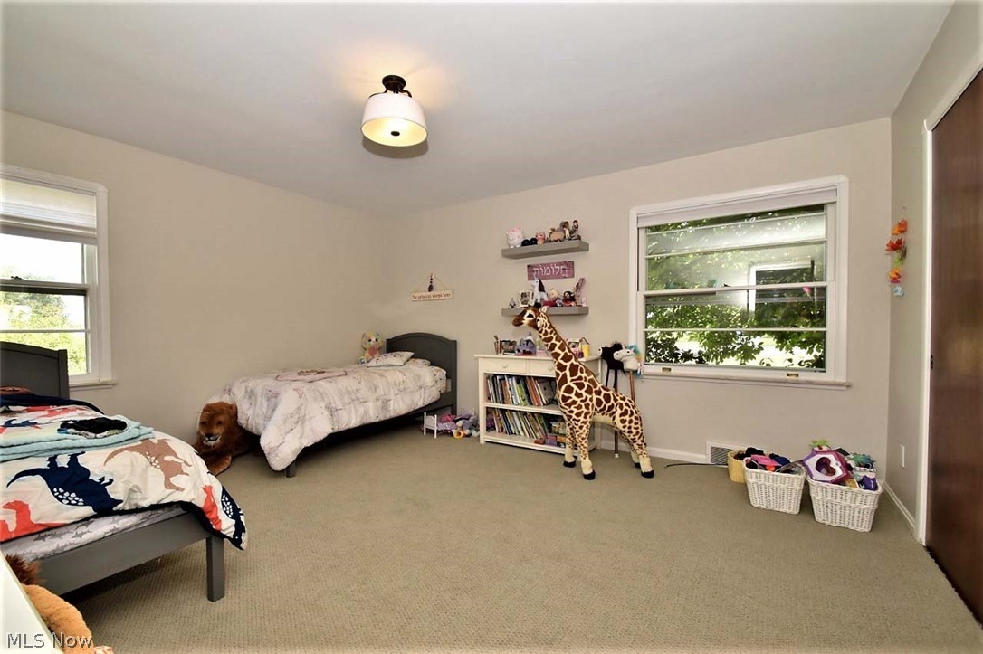 Fairmount Cedar Acres - Residential