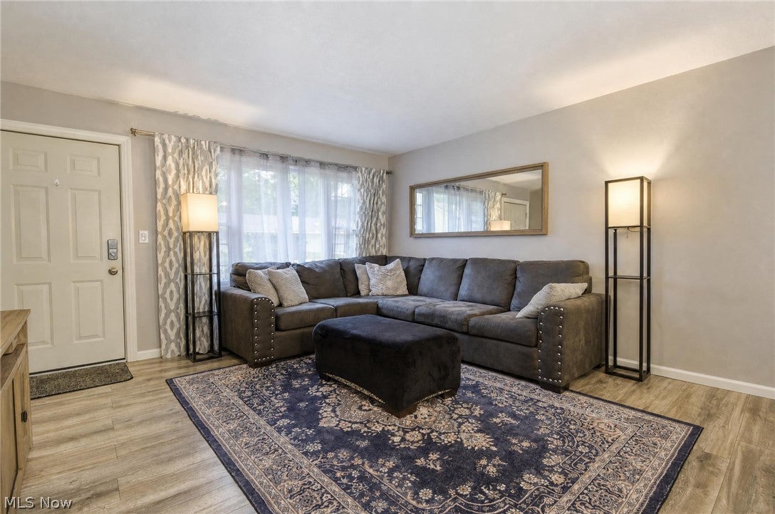 652 Iroquois Trail