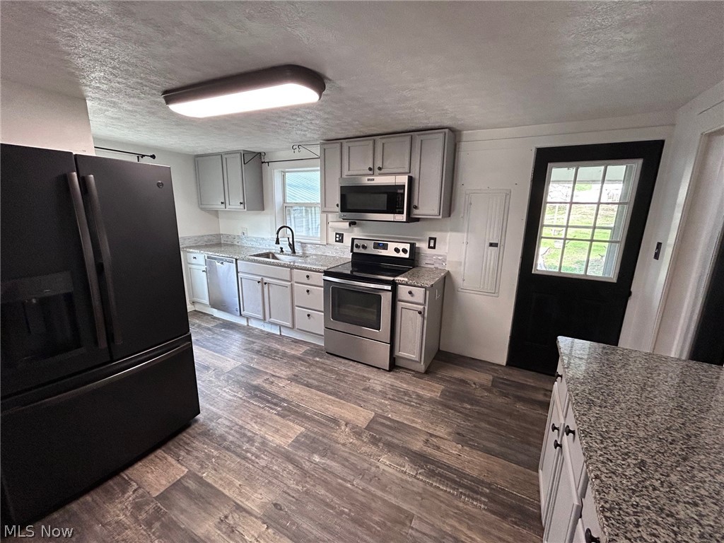 Marietta Square 13 - Residential