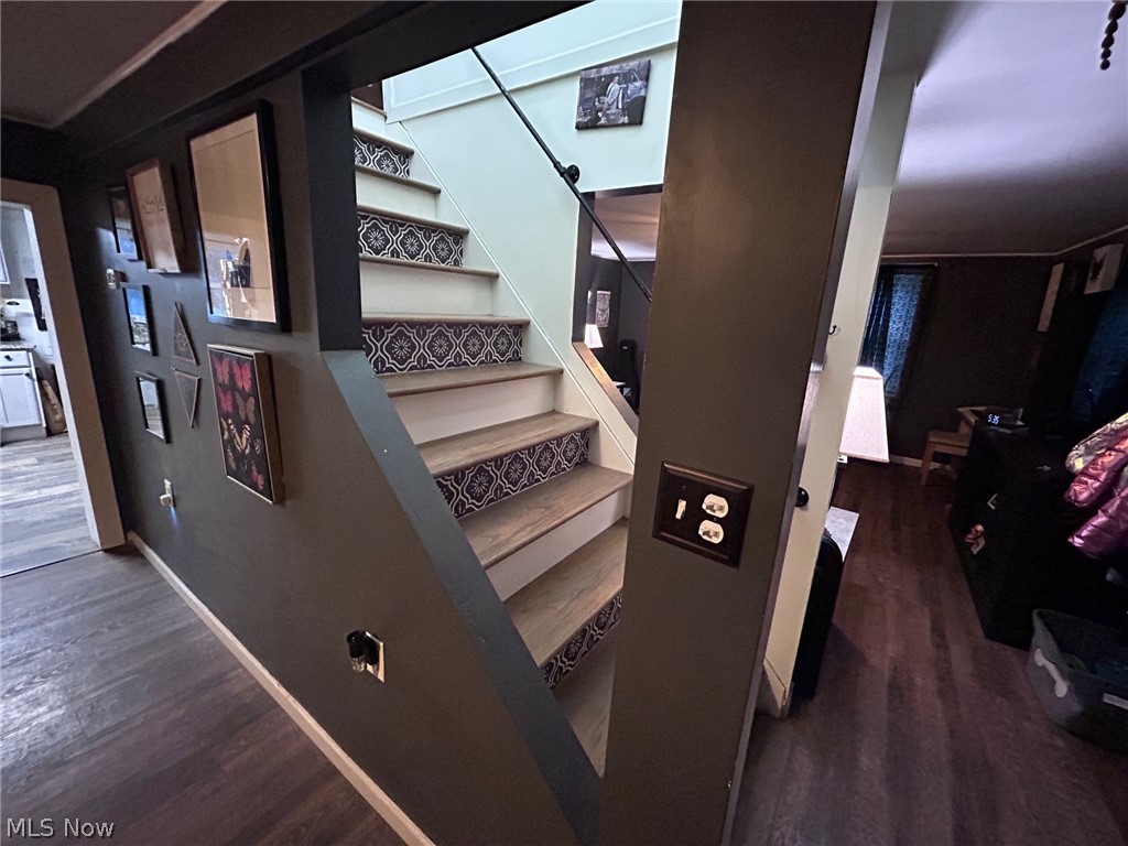 Marietta Square 13 - Residential