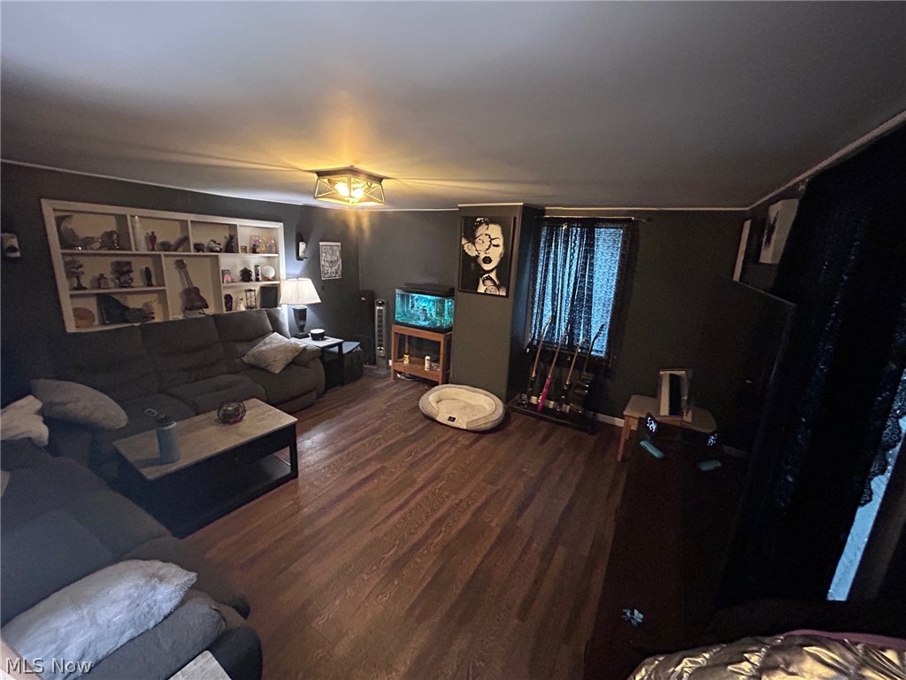 Marietta Square 13 - Residential