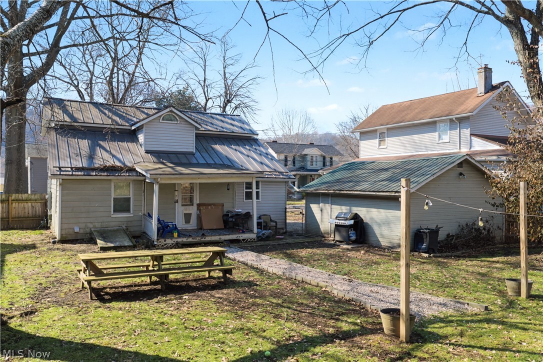 Marietta Square 13 - Residential