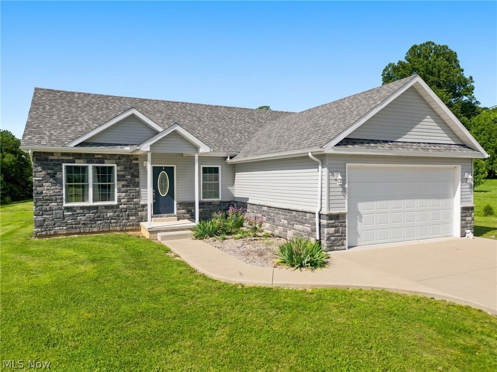 Photo of 12180 Township Rd 8 NE, Crooksville, OH 43731 (MLS # 5223848)