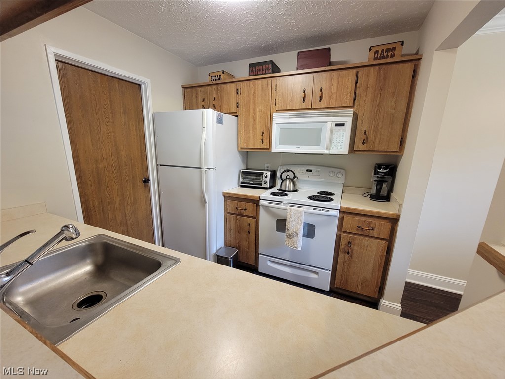 Estates I Condo - Residential