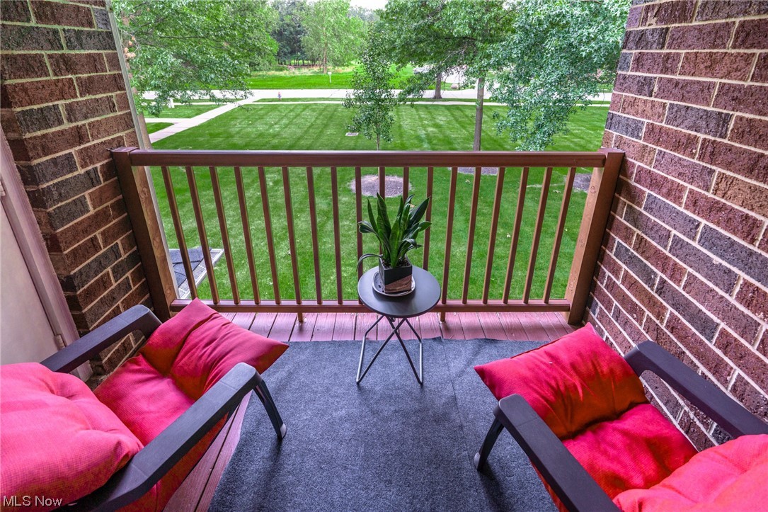 Estates I Condo - Residential