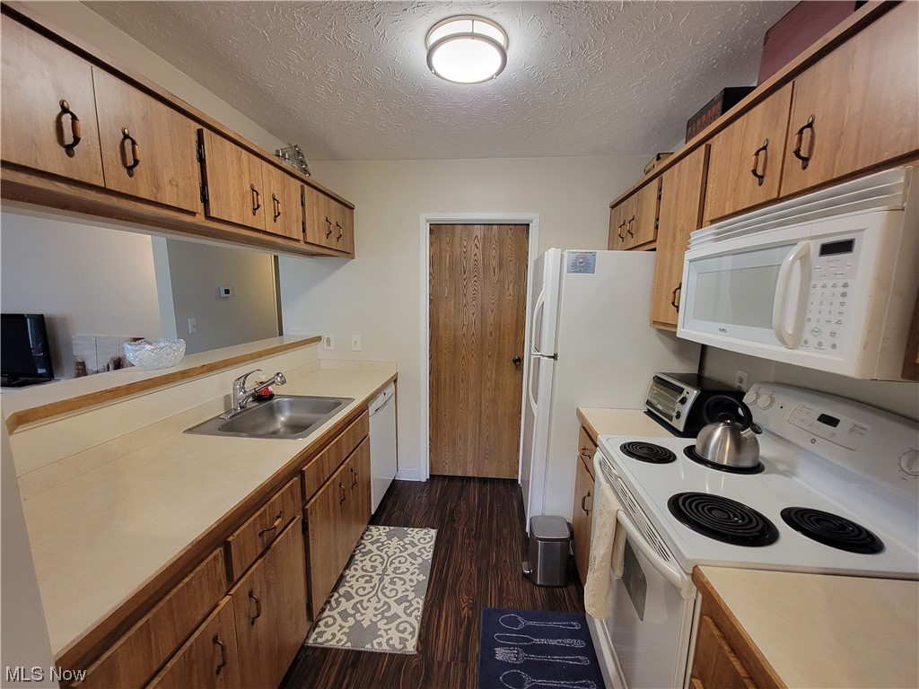 Estates I Condo - Residential