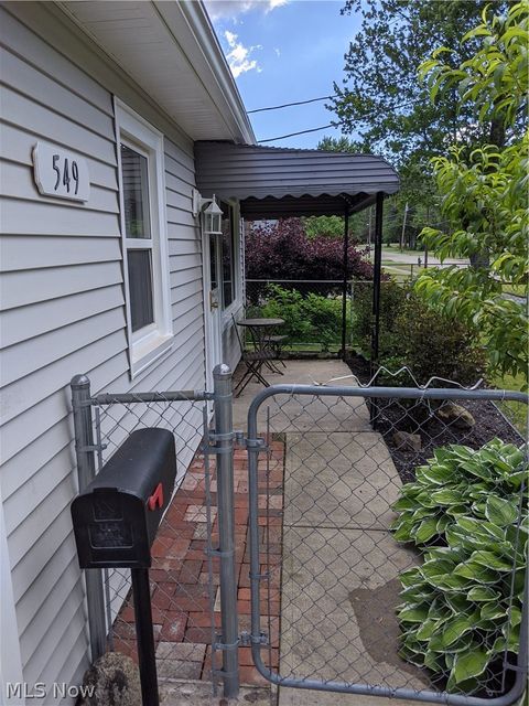 Tiny photo for 549 Delaware Avenue, Elyria, OH 44035 (MLS # 5189748)