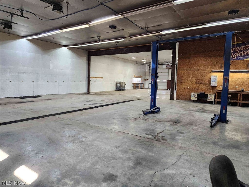 2384 W 23rd Street