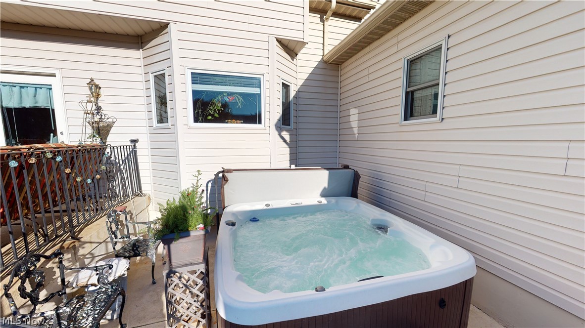 Longmeadow Estates - Residential