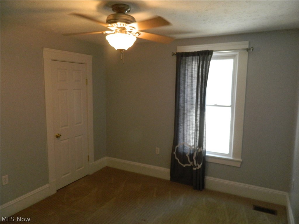 John E Ensigns Lakewood - Residential