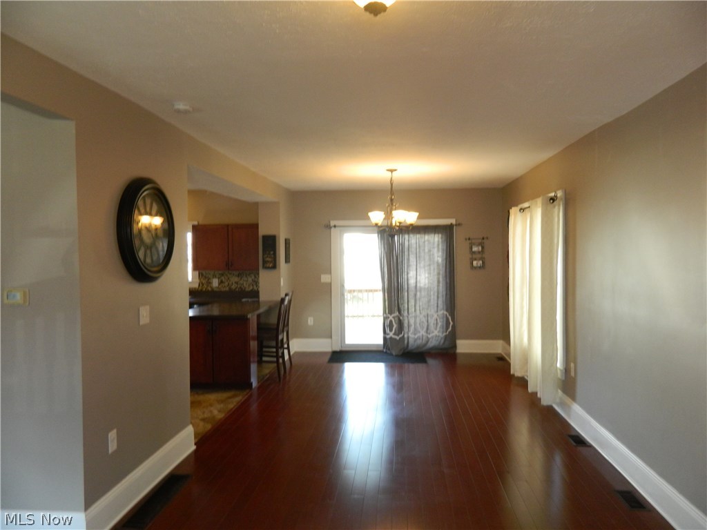 John E Ensigns Lakewood - Residential